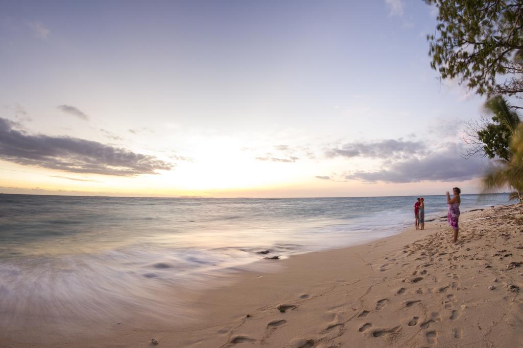 Beachcomber Island Resort Bagian luar foto