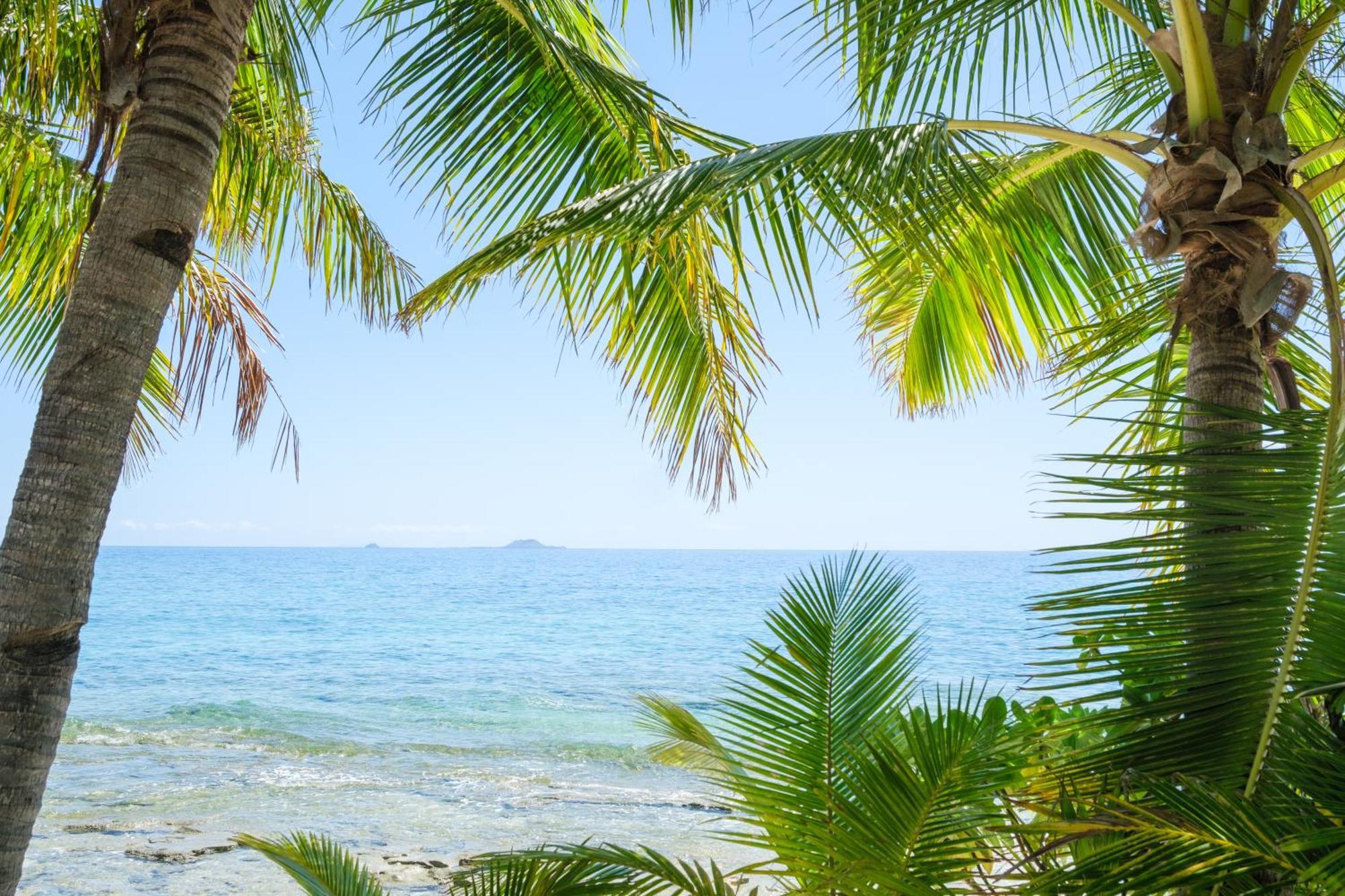 Beachcomber Island Resort Bagian luar foto