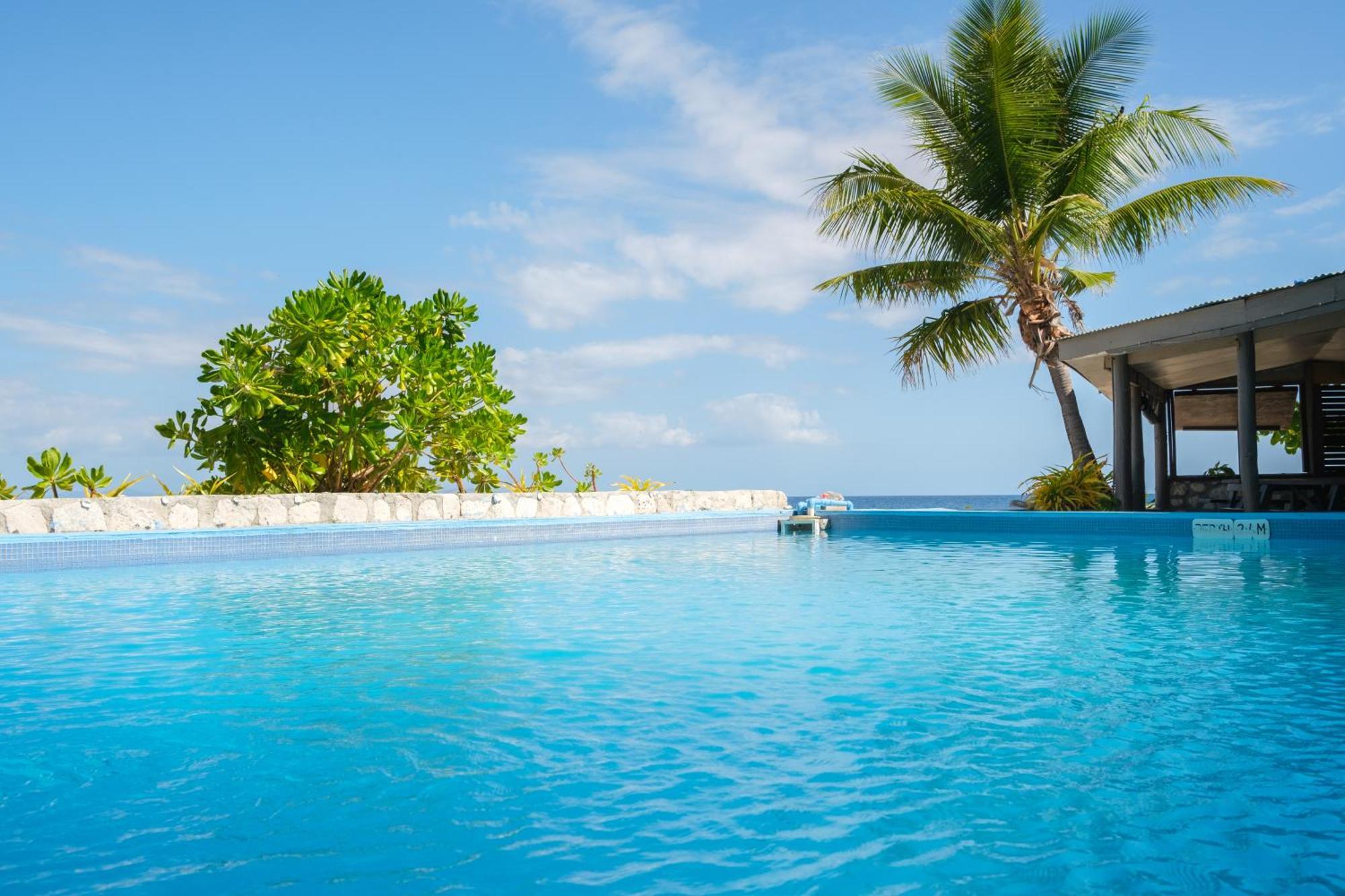 Beachcomber Island Resort Bagian luar foto