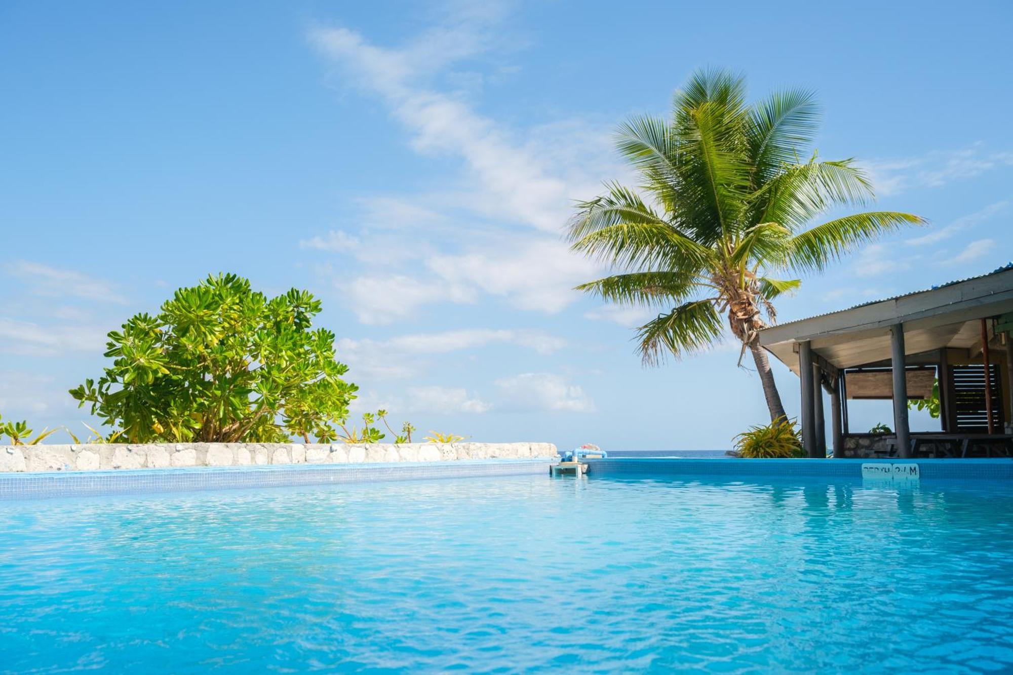 Beachcomber Island Resort Bagian luar foto