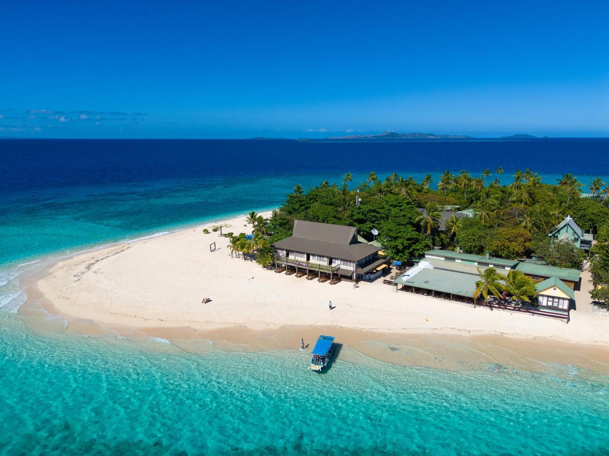 Beachcomber Island Resort Bagian luar foto