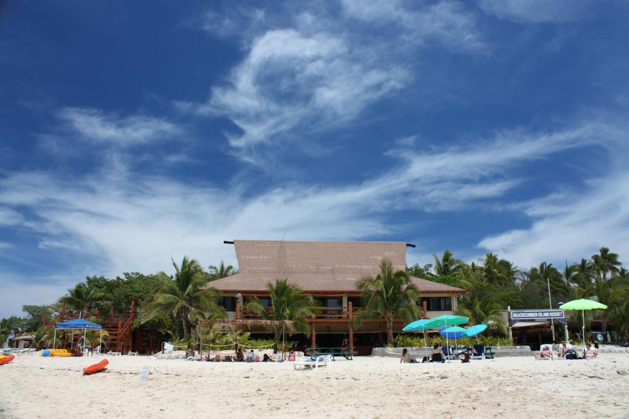 Beachcomber Island Resort Bagian luar foto