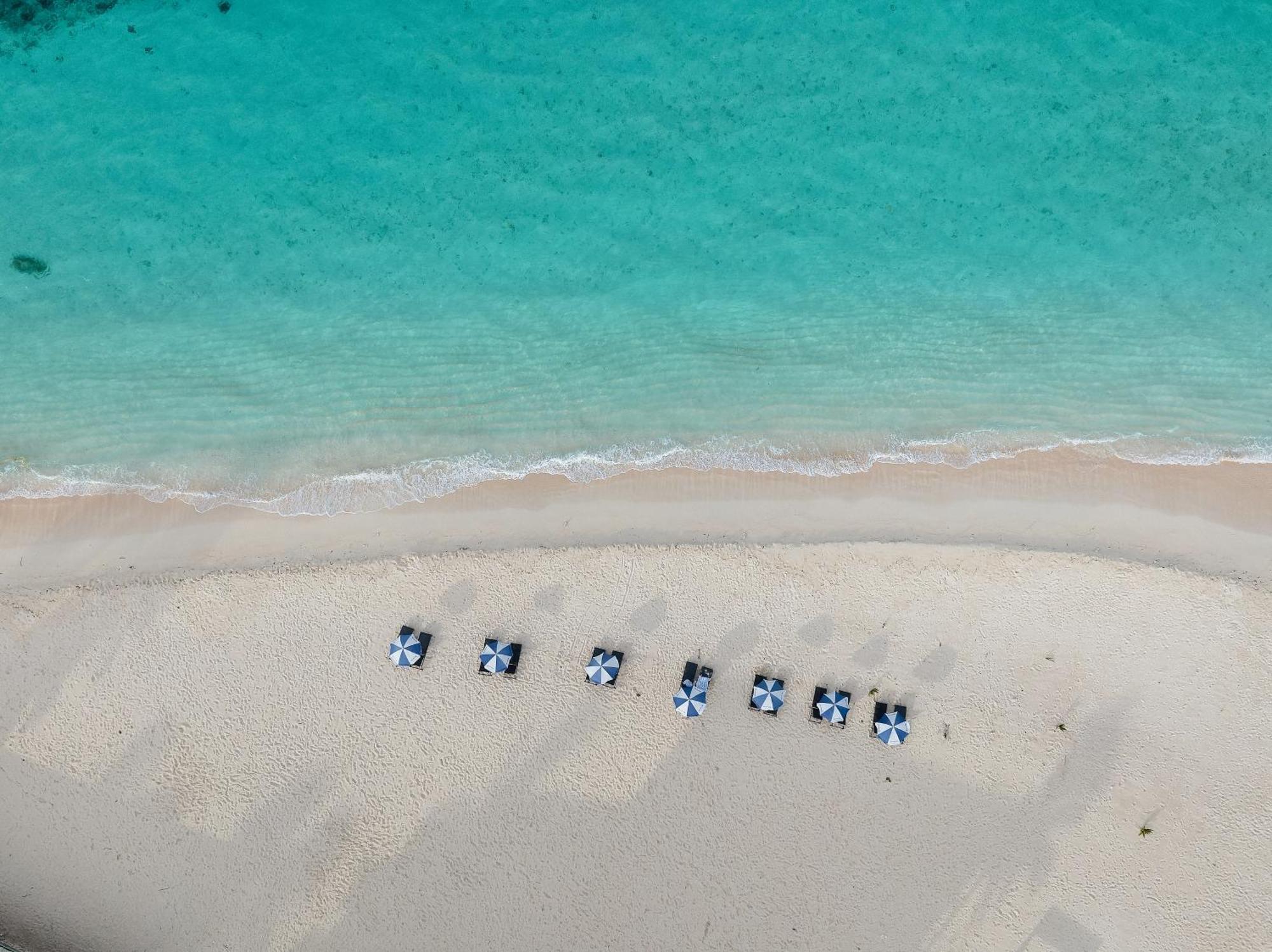 Beachcomber Island Resort Bagian luar foto