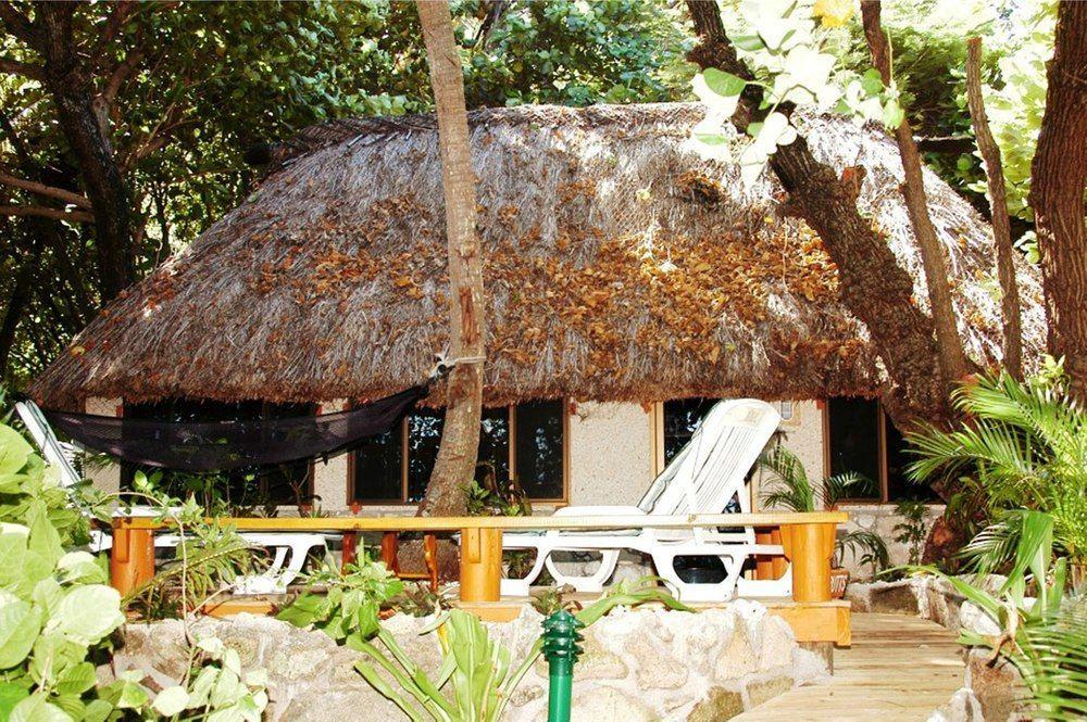 Beachcomber Island Resort Bagian luar foto